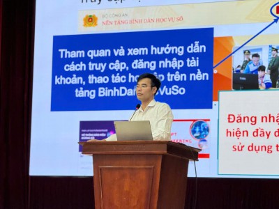 Xã Bình Liêu hưởng ứng phong trào “Bình dân học vụ số” – Bước tiến mới trong phát triển bền vững